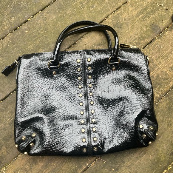 MICHAEL Michael Kors Vintage Patent Leather w/Gold Studs Handbag Mint Condition! - Picture 3 of 8